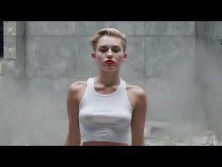 Miley cyrus γυμνός σε αυτήν νέος μουσική βίντεο