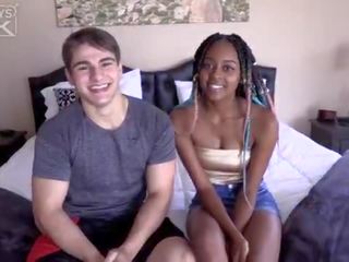 Hot hot COUPLE&excl; 18yo Old Teens Have Hot Interracial Sex&excl;&excl;